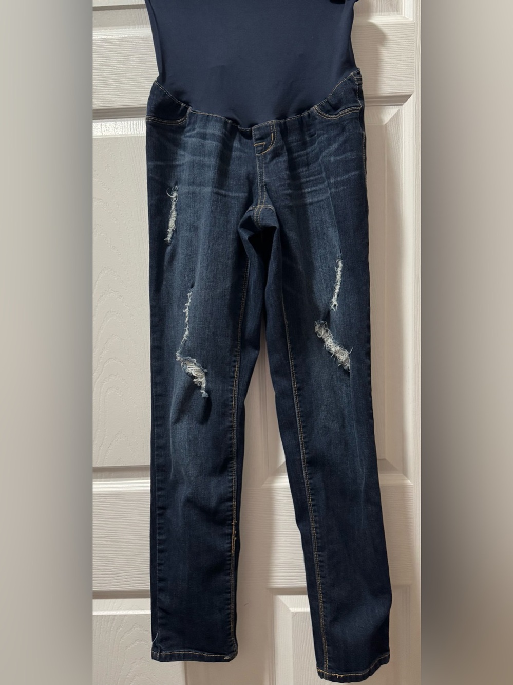 5/$30 1822 Denim Women's Maternity Dark Blue Distressed Skinny Jeans